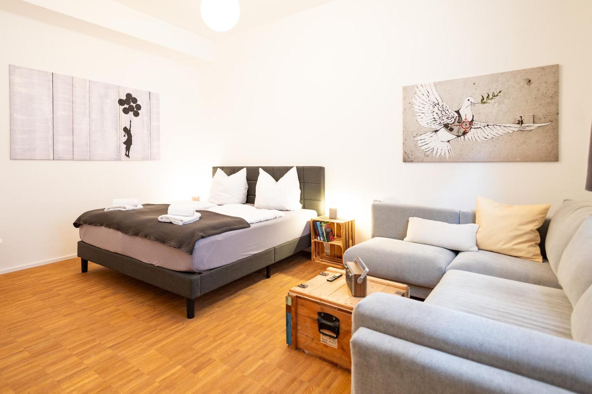 Ko-Living - Beatles Und Banksy Suites & Studios Am Eselsbrunnen - Altstadt - Kueche Halle  Eksteriør billede