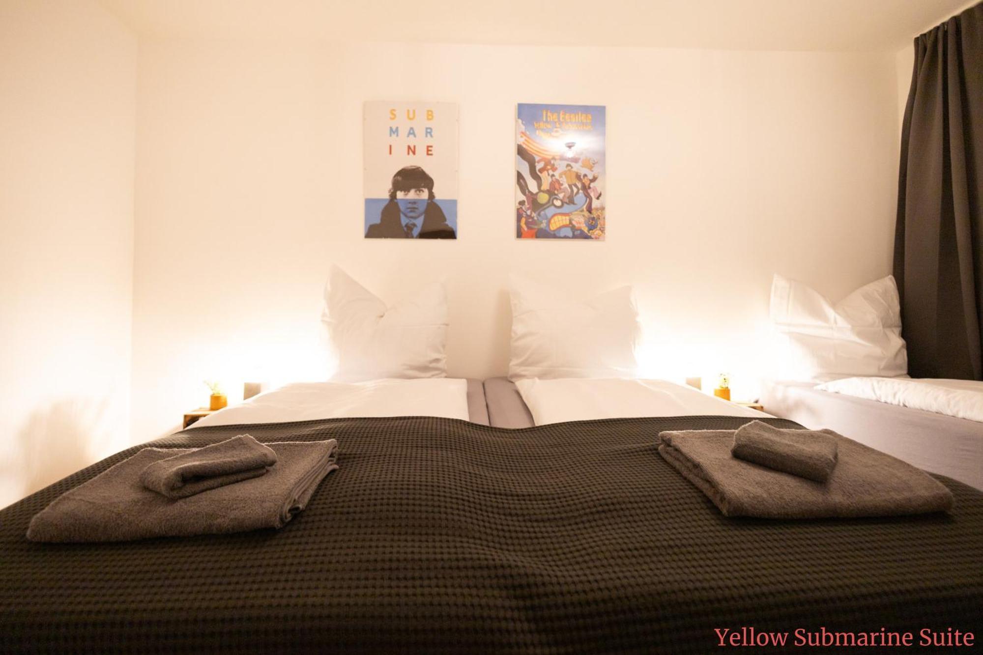 Ko-Living - Beatles Und Banksy Suites & Studios Am Eselsbrunnen - Altstadt - Kueche Halle  Eksteriør billede