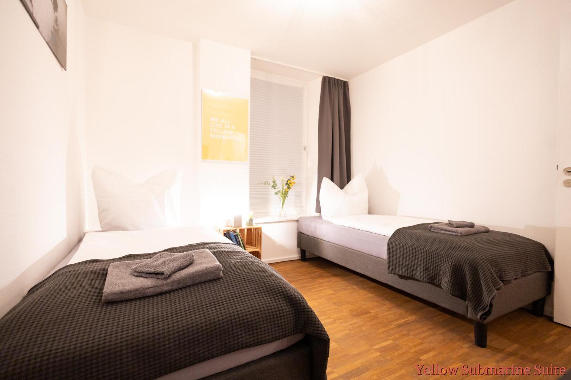 Ko-Living - Beatles Und Banksy Suites & Studios Am Eselsbrunnen - Altstadt - Kueche Halle  Eksteriør billede